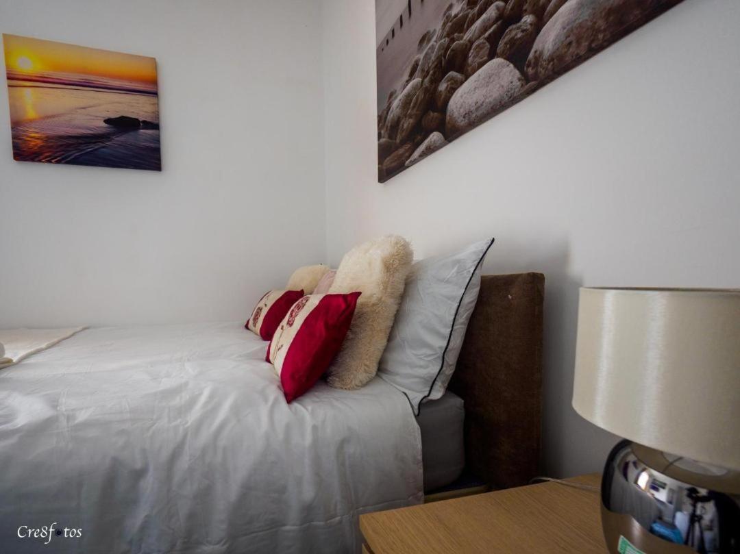 12 Cornwallis Lodge Family Room 2 Stoke-on-Trent المظهر الخارجي الصورة