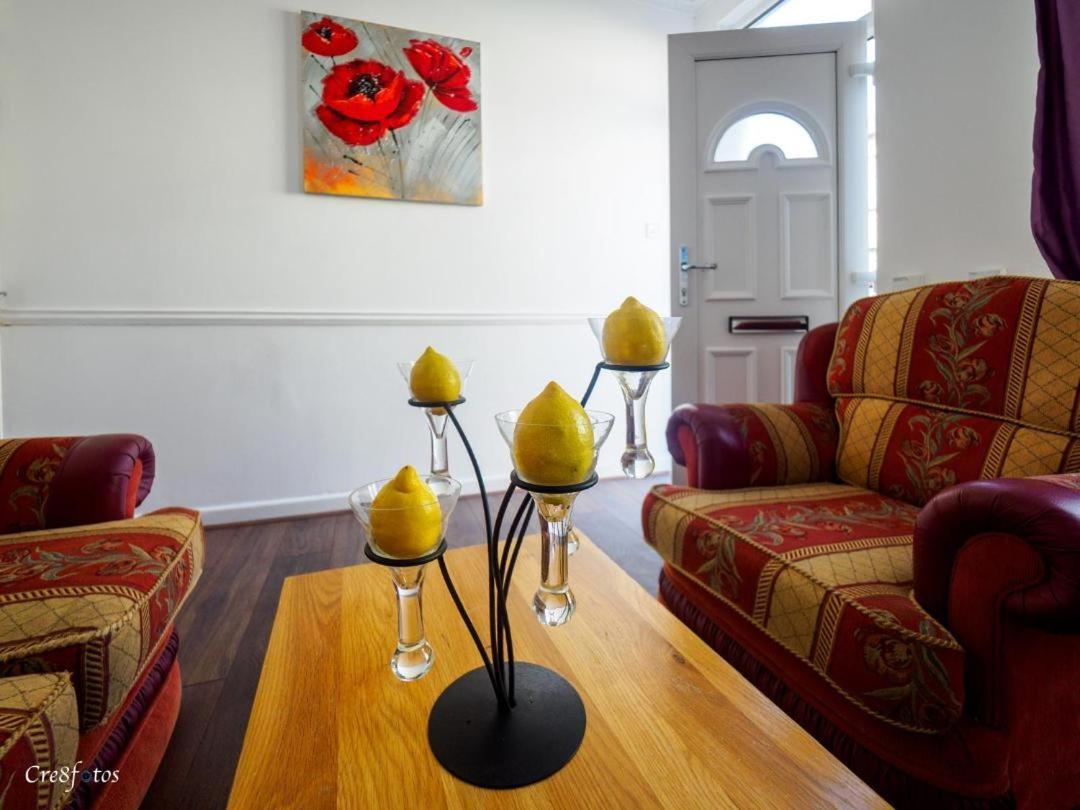 12 Cornwallis Lodge Family Room 2 Stoke-on-Trent المظهر الخارجي الصورة